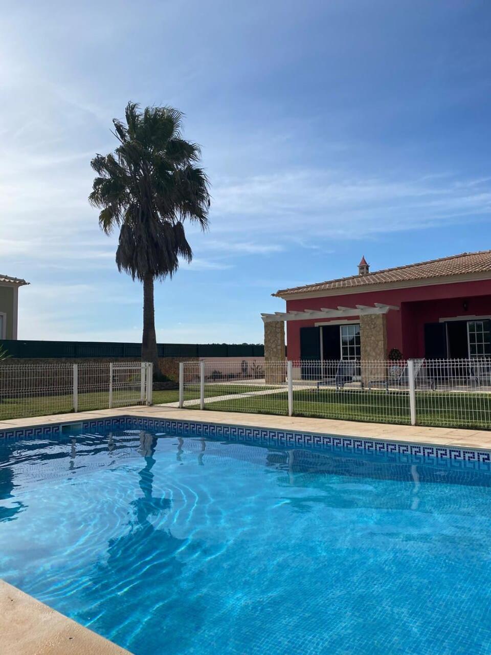 Vila Da Mesa Алгош Экстерьер фото