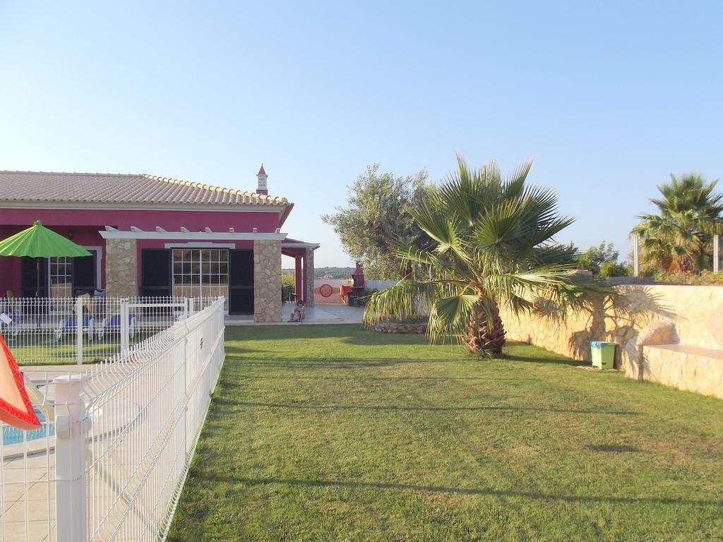 Vila Da Mesa Алгош Экстерьер фото